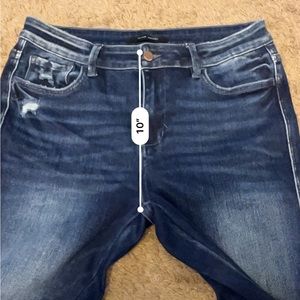 Women’s flare jeans from The Buckle. Size 29